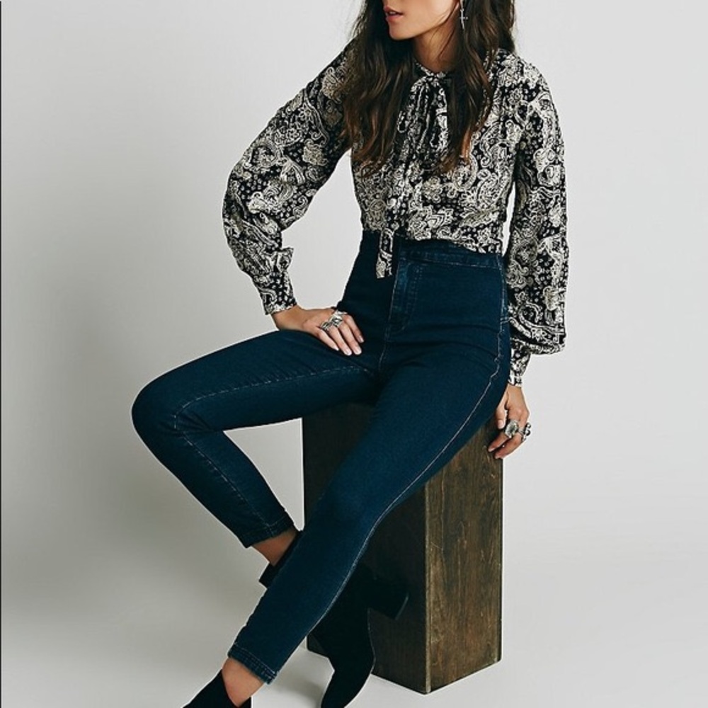 Free People Gwen High Rise Jeggings indigo